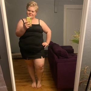 PLUS SIZE LBD 90s style little black dress